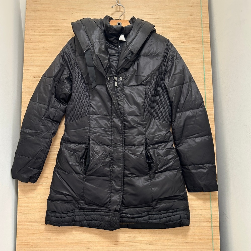 T Tahari Womens Black Quilted Puffer Coat Hooded Smocked Side Parka Jacket 6788
